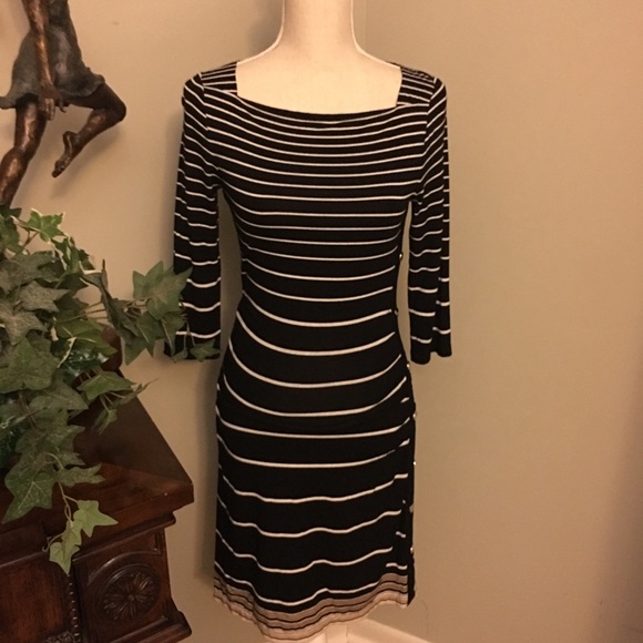 White House Black Market Dresses & Skirts - WHITE HOUSE BLACK MARKET Dress in size xs